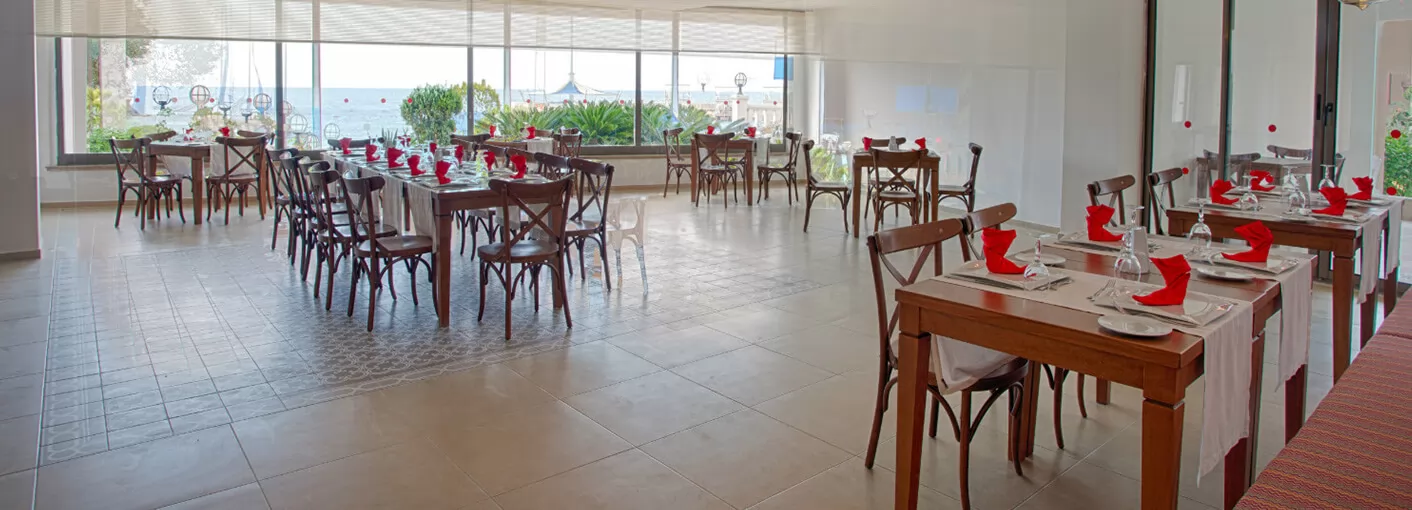 Adin Beach Hotel