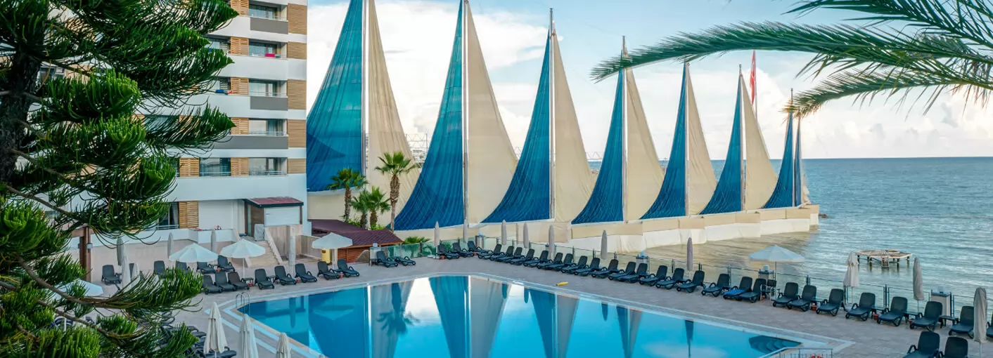 Adin Beach Hotel