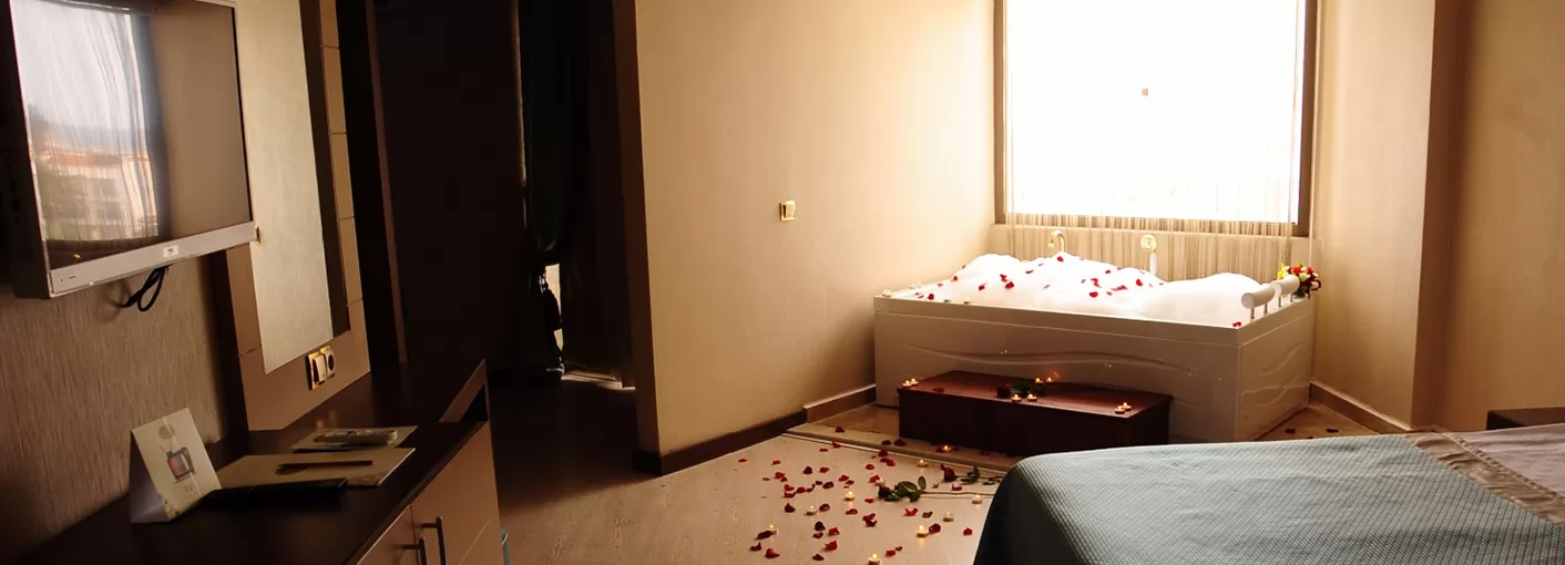 Adin Beach Hotel