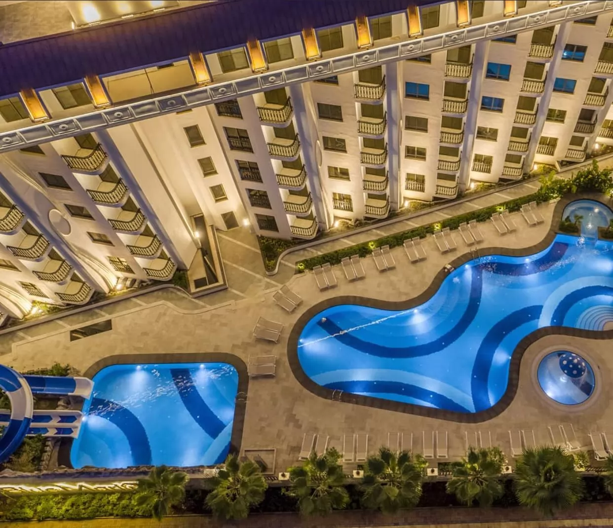 Blue Marlin Deluxe Spa & Resort