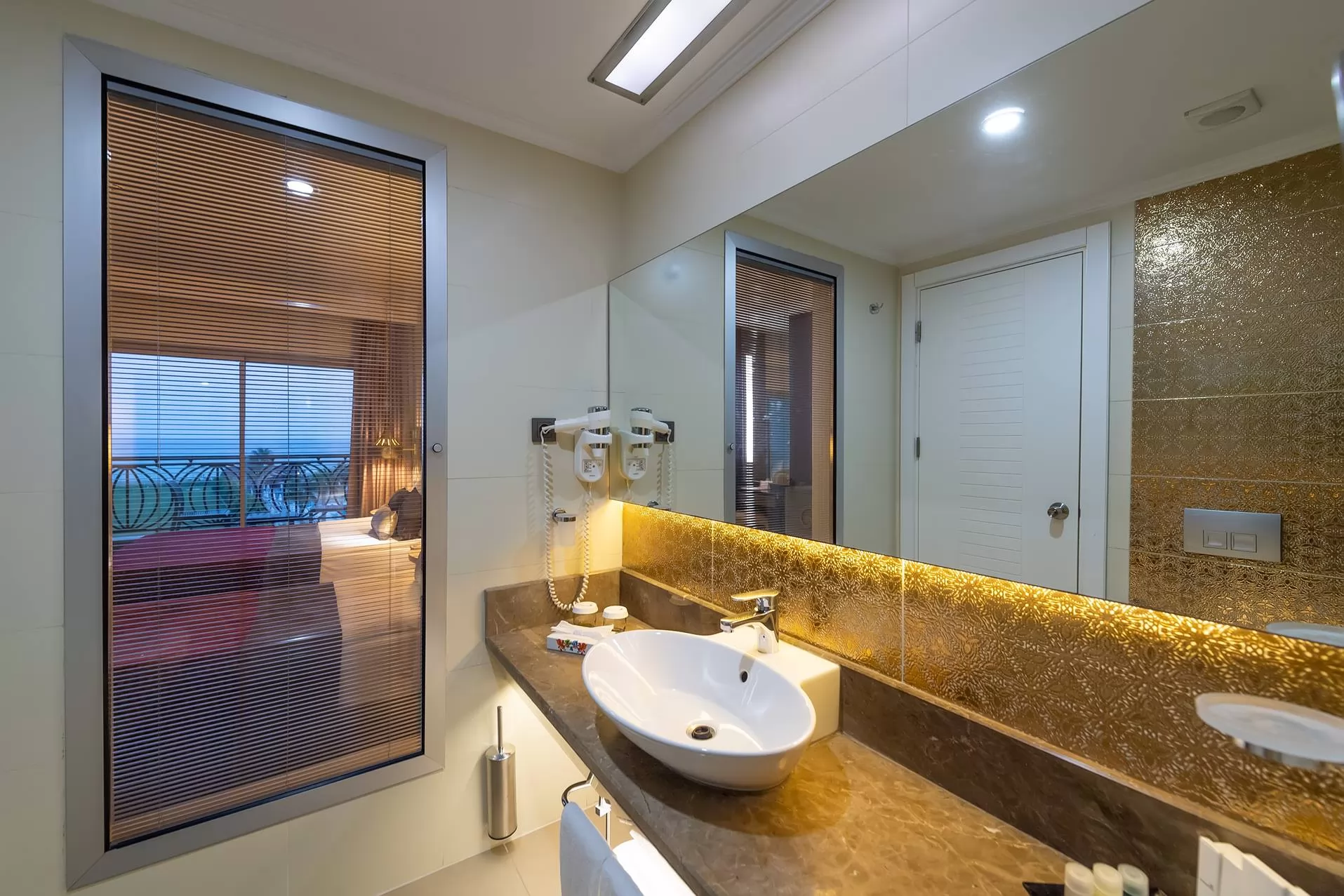 Kirman Belazur Resort & Spa