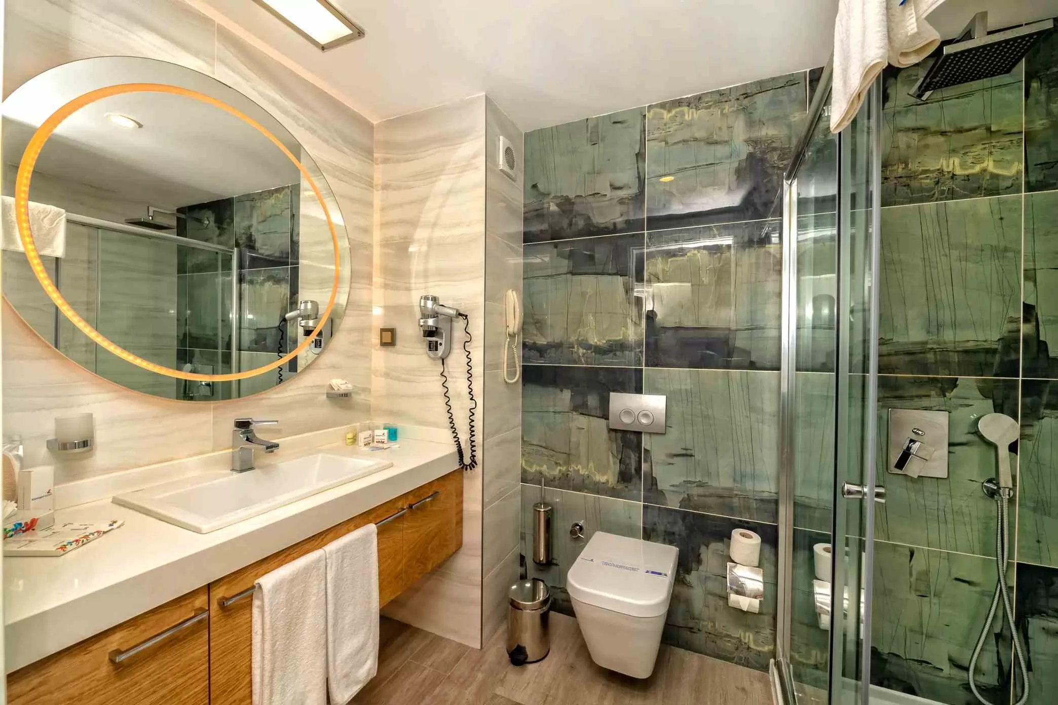  Kirman Sidemarin Beach & Spa 