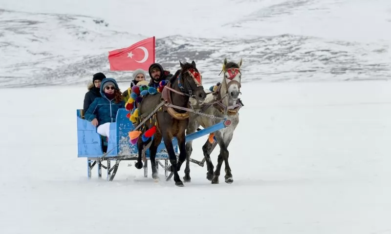 DOĞU EKSPRESİ TURU